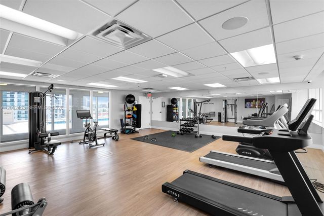 321 NE 26th St 605, Miami, FL 33137