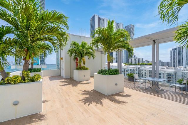 321 NE 26th St 605, Miami, FL 33137