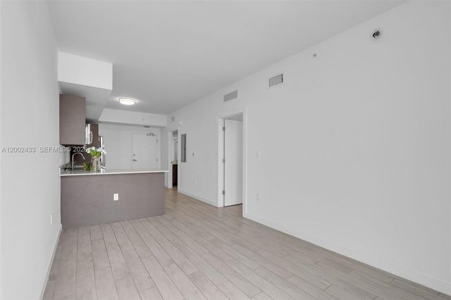 321 NE 26th St 605, Miami, FL 33137