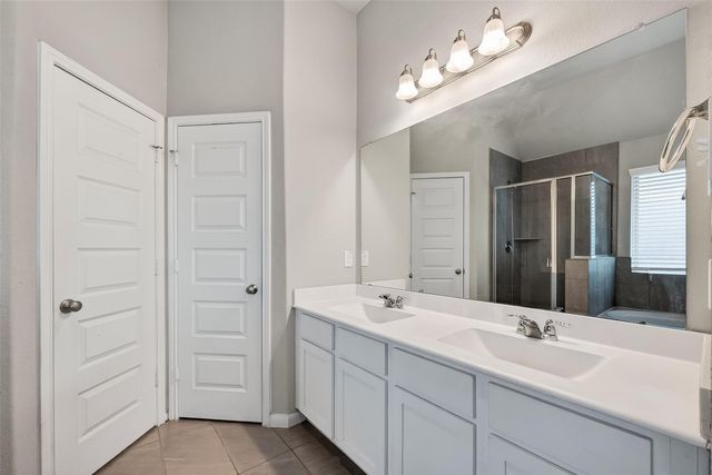 2903 Painted Sunrise Trail, Houston, TX 77045