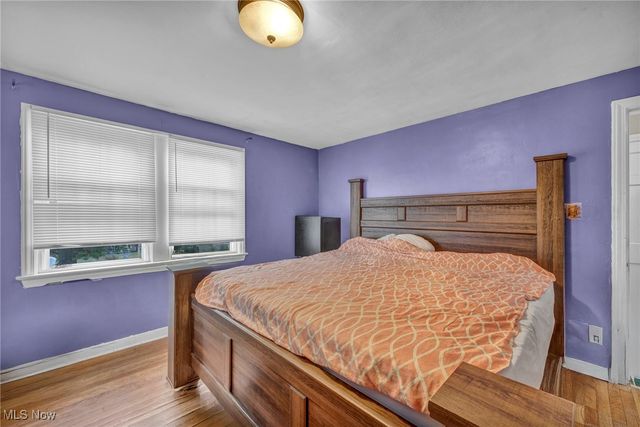 862 Keystone Drive, Cleveland Heights, OH 44121