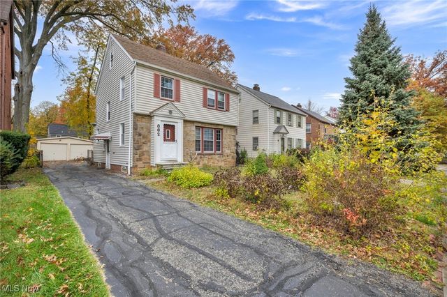 862 Keystone Drive, Cleveland Heights, OH 44121