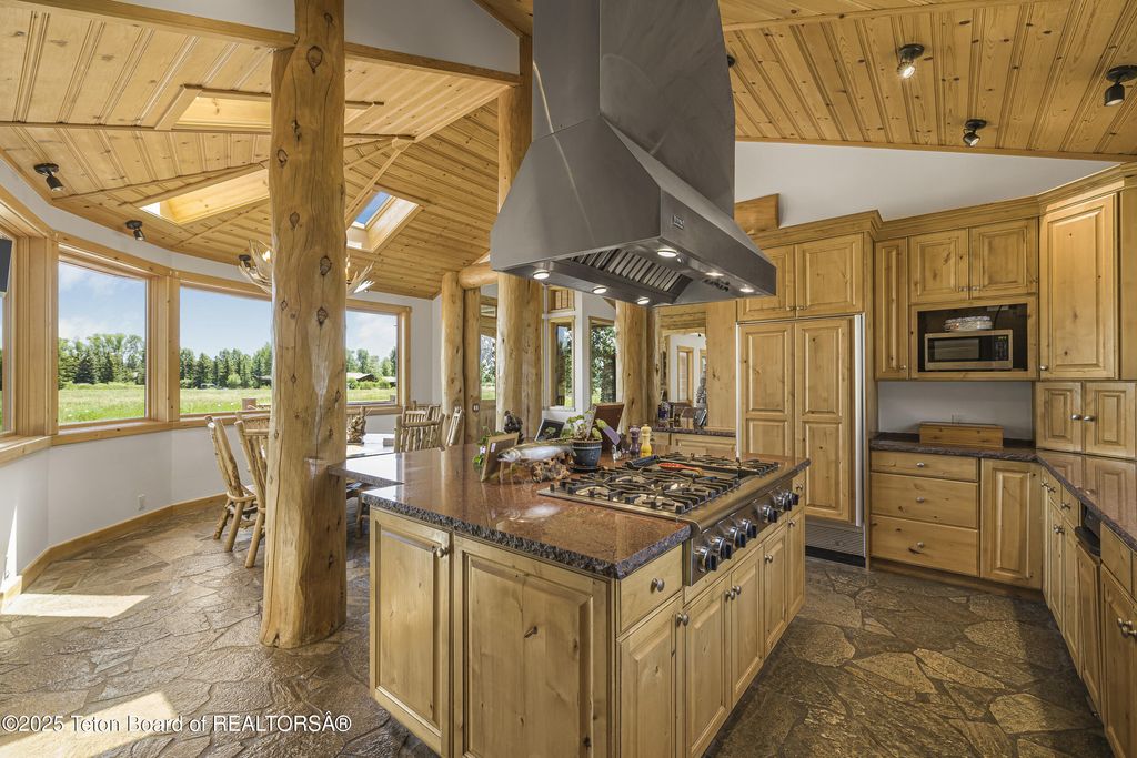 450 E OATGRASS Road, Jackson, WY 83001 photo 12