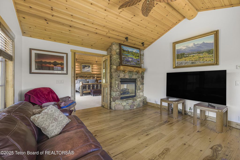 450 E OATGRASS Road, Jackson, WY 83001 photo 21