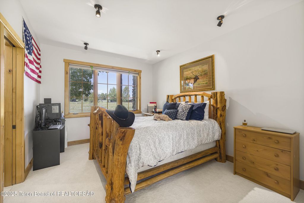 450 E OATGRASS Road, Jackson, WY 83001 photo 26