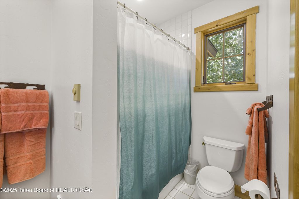 450 E OATGRASS Road, Jackson, WY 83001 photo 28