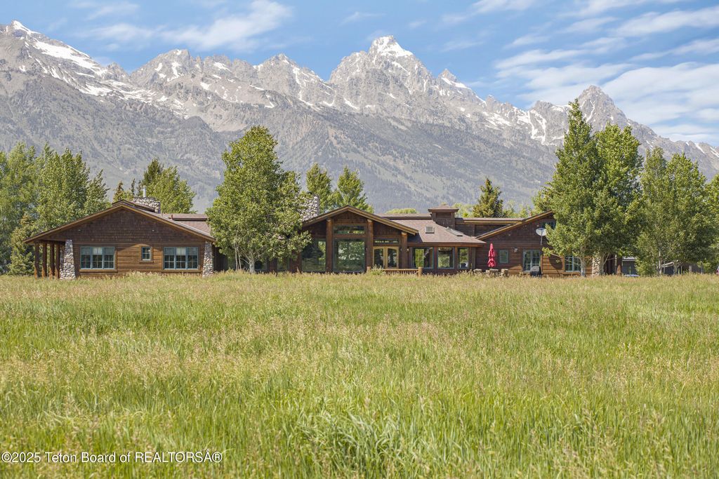 450 E OATGRASS Road, Jackson, WY 83001 photo 35