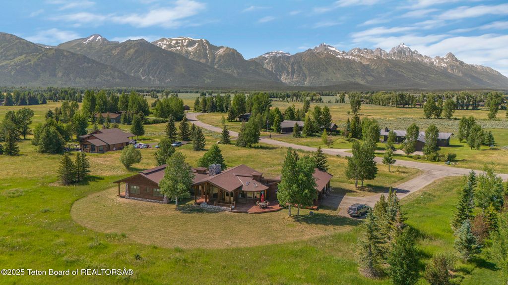 450 E OATGRASS Road, Jackson, WY 83001 photo 50