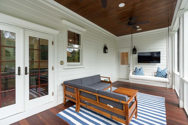 301 Indigo Bay Circle, Mount Pleasant, SC 29464