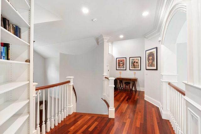 301 Indigo Bay Circle, Mount Pleasant, SC 29464