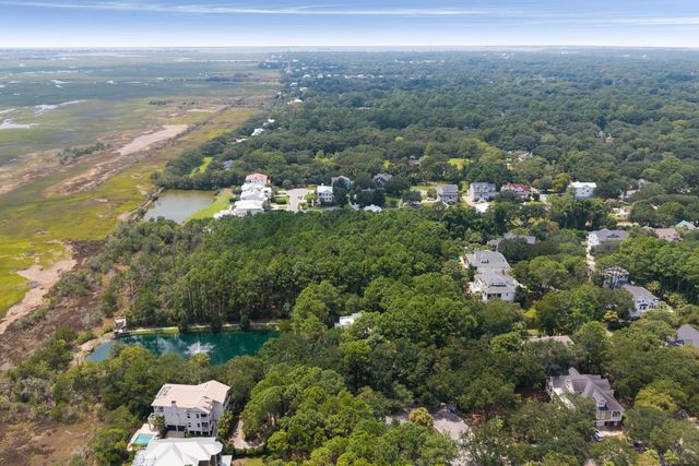 301 Indigo Bay Circle, Mount Pleasant, SC 29464