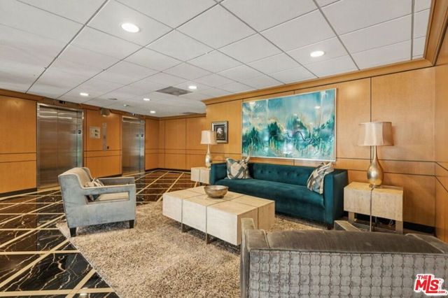 100 S Doheny Drive 1009, Los Angeles, CA 90048