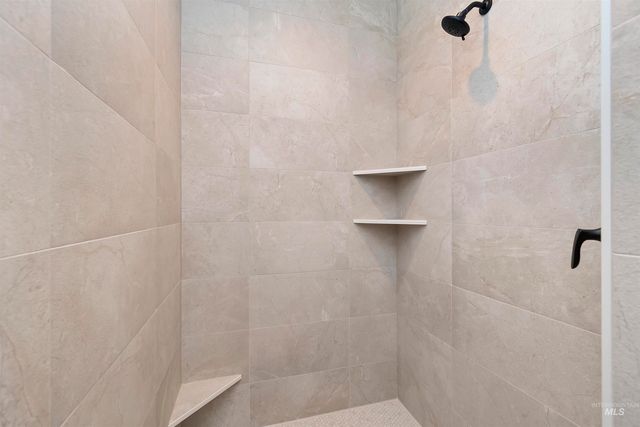 6402 E One Tree Place, Eagle, ID 83629