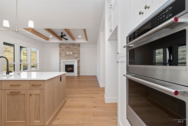 6402 E One Tree Place, Eagle, ID 83629