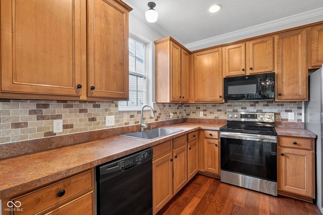 12559 Broadmoor Court S, Fishers, IN 46037