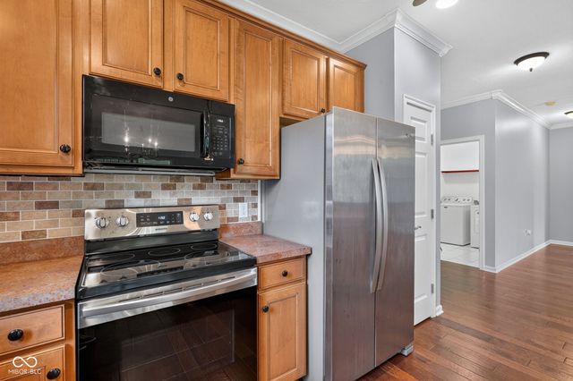 12559 Broadmoor Court S, Fishers, IN 46037