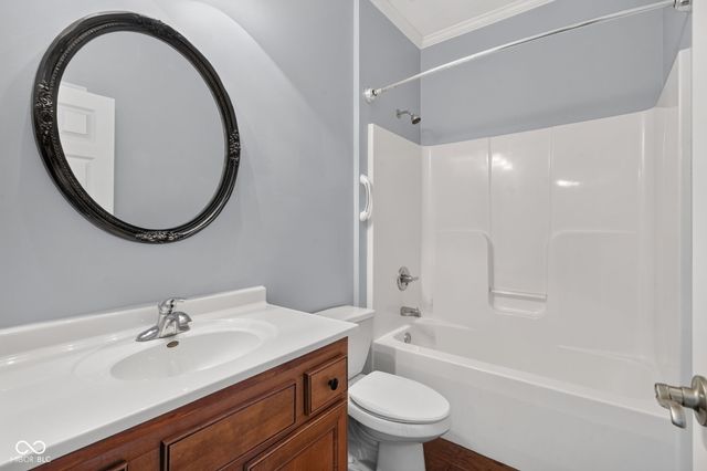 12559 Broadmoor Court S, Fishers, IN 46037