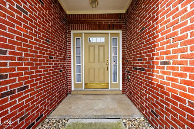 12559 Broadmoor Court S, Fishers, IN 46037