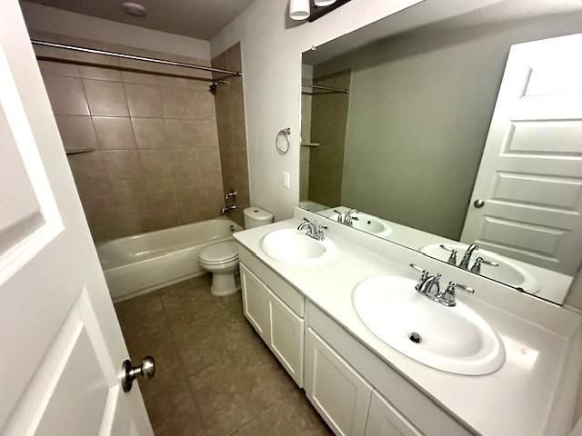 24990 Jessamine Meadow Trail, Richmond, TX 77406