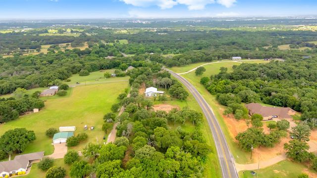 2305 County Road 425c, Cleburne, TX 76031