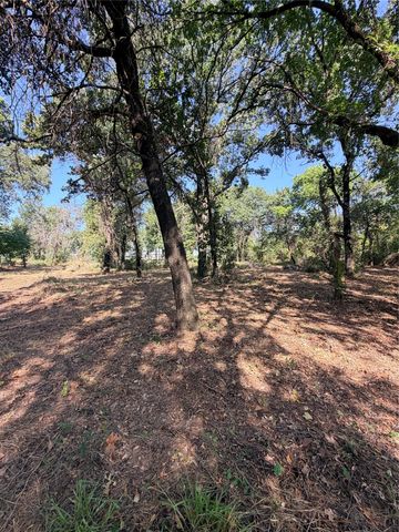 2305 County Road 425c, Cleburne, TX 76031