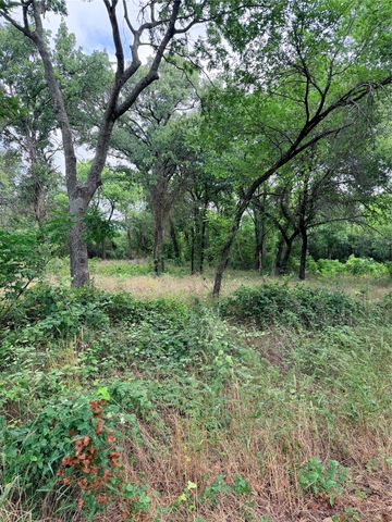 2305 County Road 425c, Cleburne, TX 76031