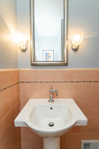 1322 7th Street SW, Rochester, MN 55902