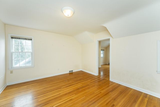 1322 7th Street SW, Rochester, MN 55902