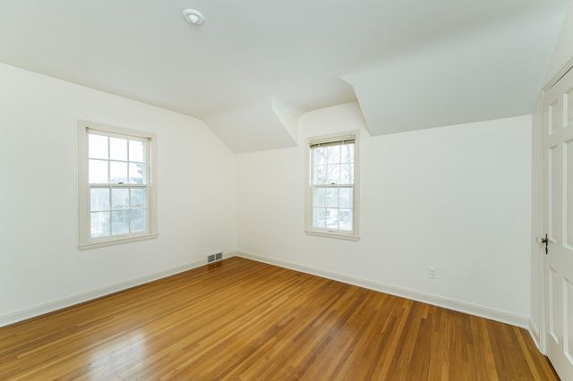 1322 7th Street SW, Rochester, MN 55902