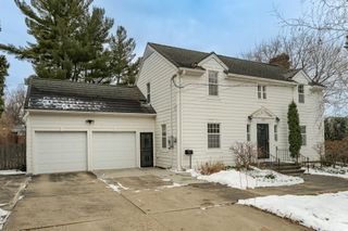 1322 7th Street SW, Rochester, MN 55902