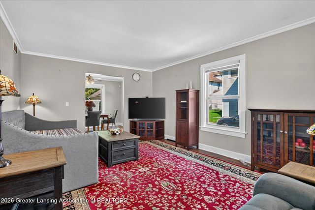 518 S Butler Boulevard, Lansing, MI 48915