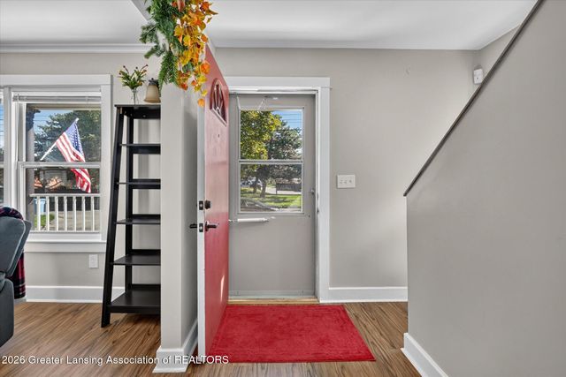 518 S Butler Boulevard, Lansing, MI 48915
