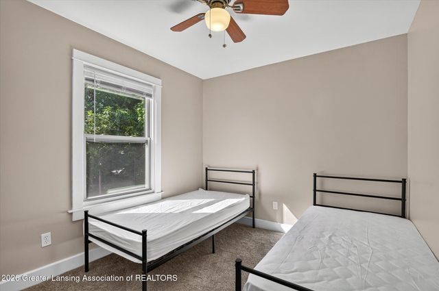 518 S Butler Boulevard, Lansing, MI 48915