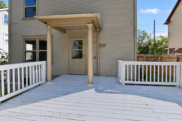 518 S Butler Boulevard, Lansing, MI 48915