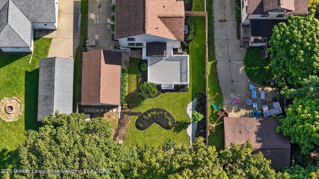 518 S Butler Boulevard, Lansing, MI 48915