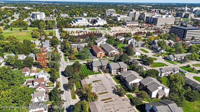 518 S Butler Boulevard, Lansing, MI 48915