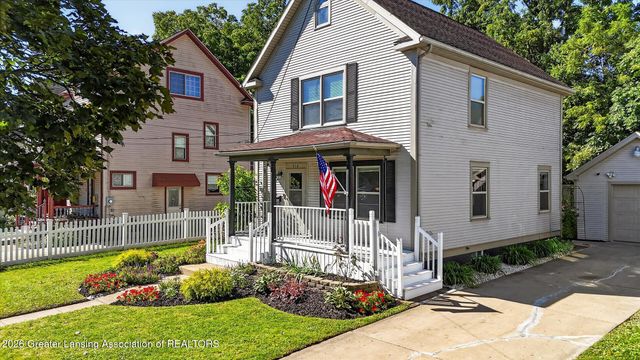 518 S Butler Boulevard, Lansing, MI 48915
