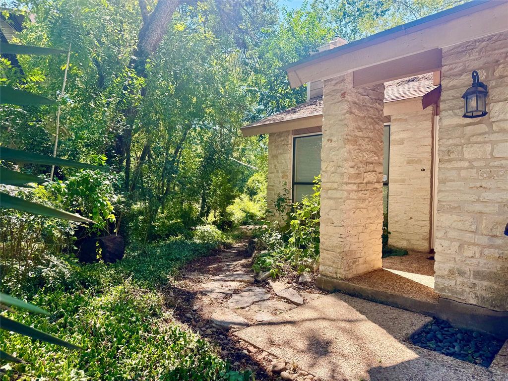 3513 Wendel CV E-9, Austin, TX 78731