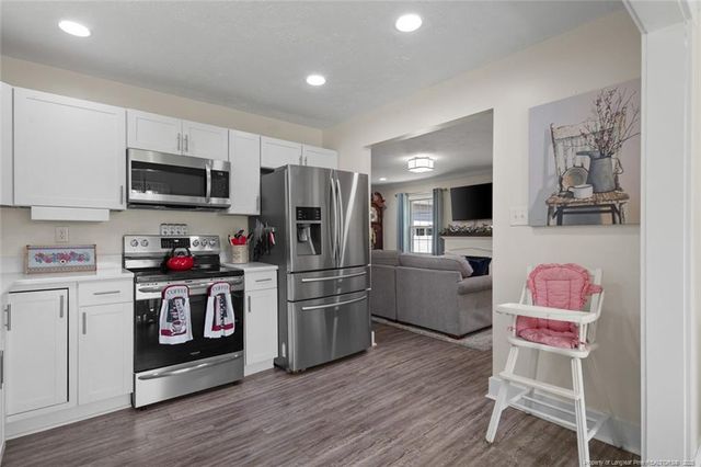 7493 Glen Raven Drive, Fayetteville, NC 28306