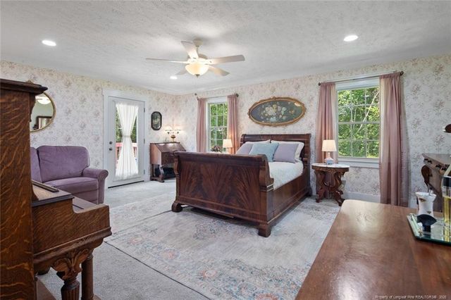 7493 Glen Raven Drive, Fayetteville, NC 28306