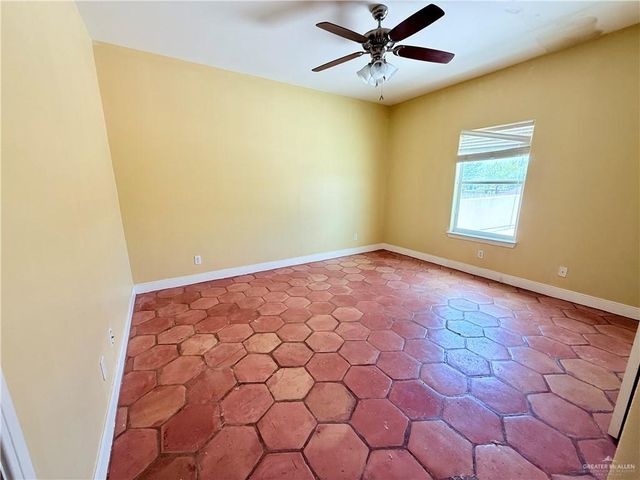 1412 E Keeton Avenue 25, Mcallen, TX 78503