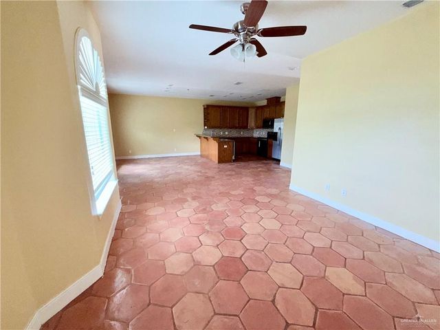 1412 E Keeton Avenue 25, Mcallen, TX 78503