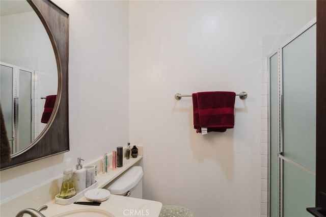 8016 Via Verona, Burbank, CA 91504