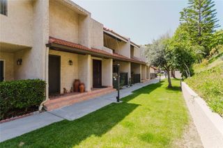 8016 Via Verona, Burbank, CA 91504