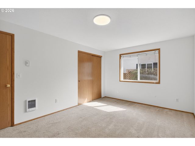 13218 Ne 24TH St, Vancouver, WA 98684