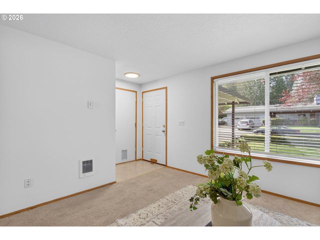 13218 Ne 24TH St, Vancouver, WA 98684