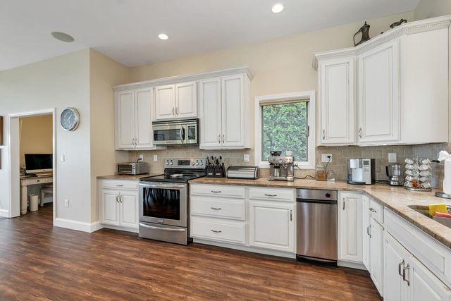 90 Paugus Park Road, Laconia, NH 03246