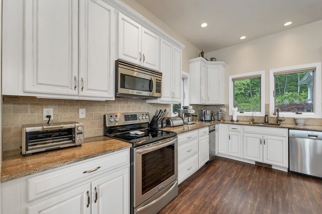 90 Paugus Park Road, Laconia, NH 03246