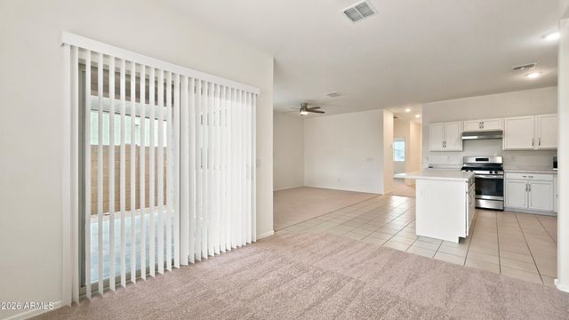 12736 W MIDWAY Avenue, Glendale, AZ 85307