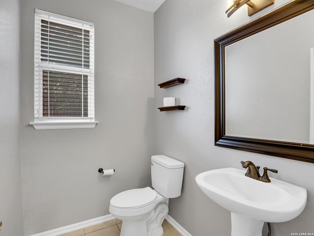21827 Dolomite Dr., San Antonio, TX 78259